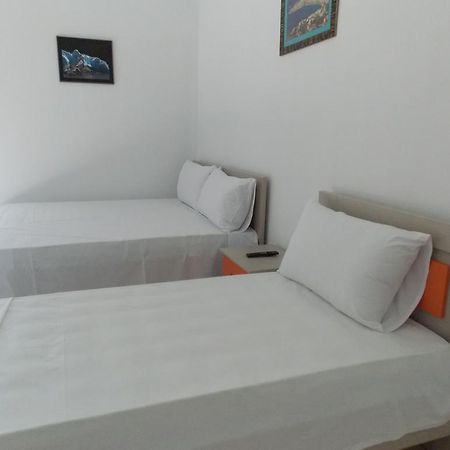 Guest House Vila Bega Sarande Exterior photo