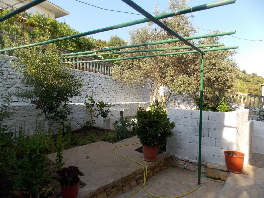 Guest House Vila Bega Sarande Exterior photo