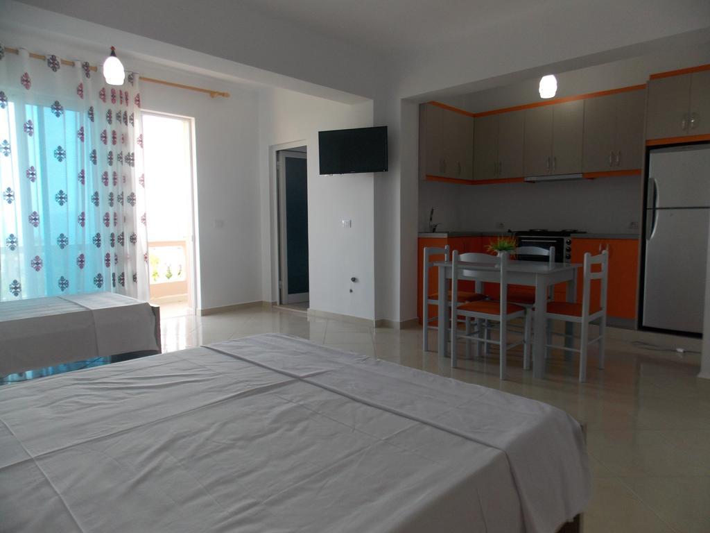 Guest House Vila Bega Sarande Exterior photo