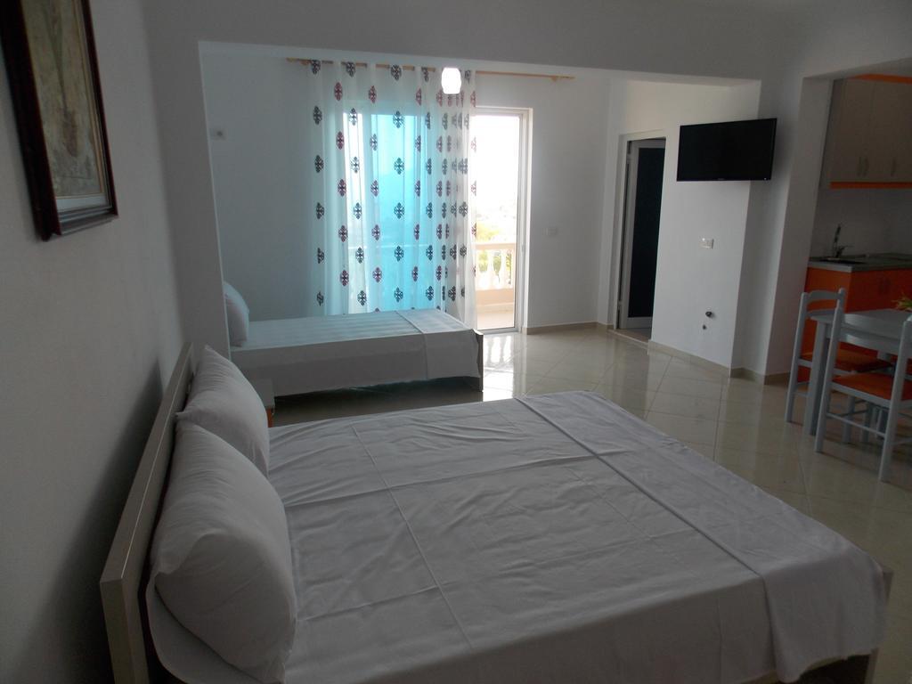 Guest House Vila Bega Sarande Exterior photo